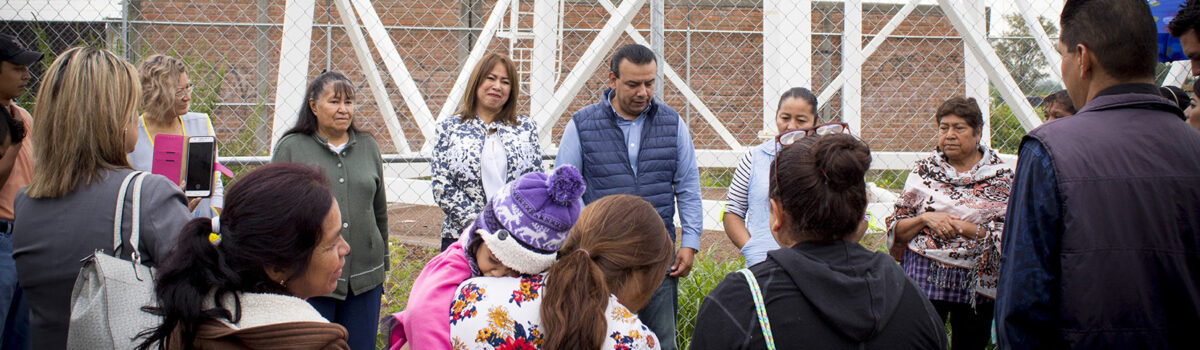 Conformes vecinos de la colonia Independencia con reducción de cercado.
