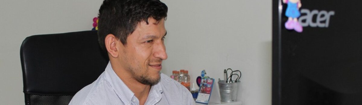 Reconoce Ayuntamiento a empleado del SAPAS.