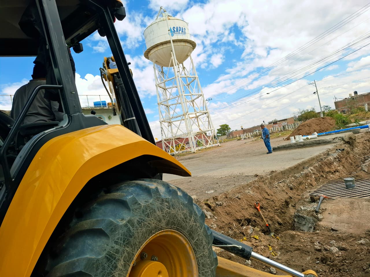 Por concluir la renovación de red de agua en el sector suroriente; conectan red con tanque elevado